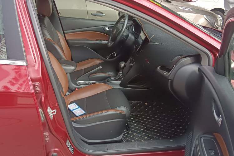 Used Fiat Viaggio 2015 1.4T Automatic Jingxiang Edition