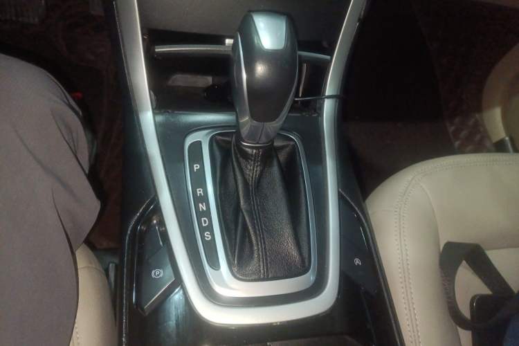 Used Ford Edge 2016 EcoBoost 245 Two-Wheel-Drive Titanium 5-Seater