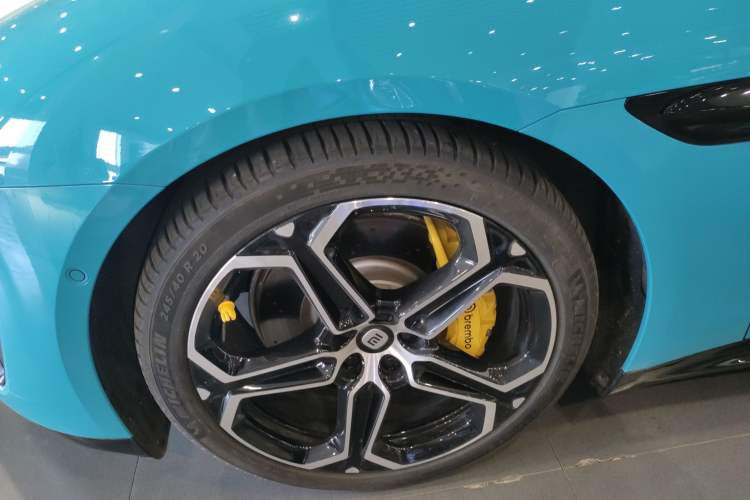 Used  SU7 2024 Four-Wheel Drive Ultra-Long Range Advanced Intelligent Driving Max Edition
