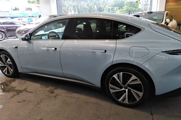 Used Nio ET5 2022 75 kWh
