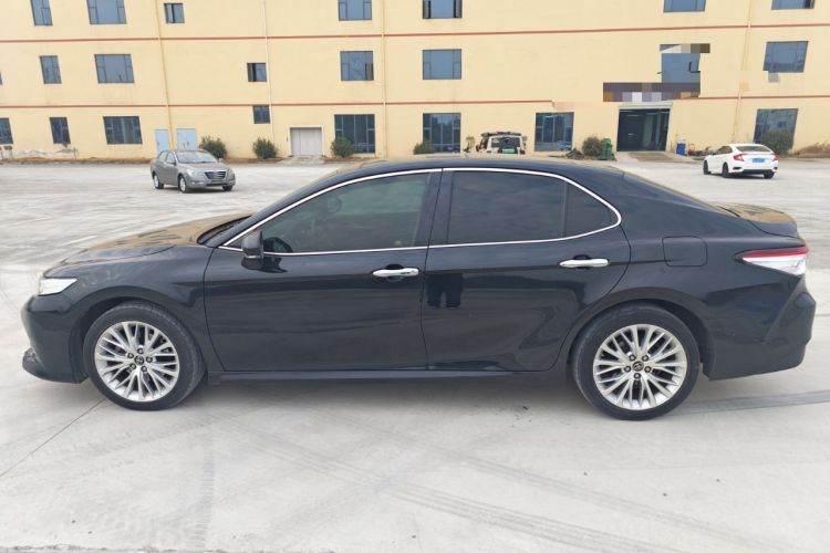 Used Toyota Camry 2018 2.5G Luxury Edition
