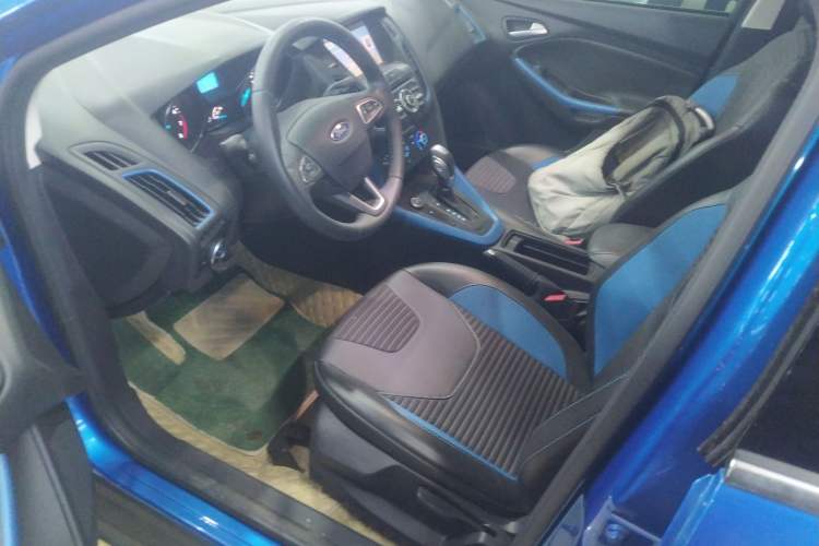 Used Ford Focus 2020 Hatchback Classic 1.5L Automatic Trendy Model
