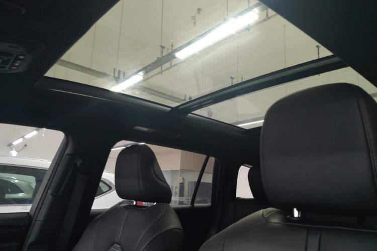 Used Toyota Crown Land Cruiser 2023 2.5L HEV Four-Wheel Drive Luxury Edition