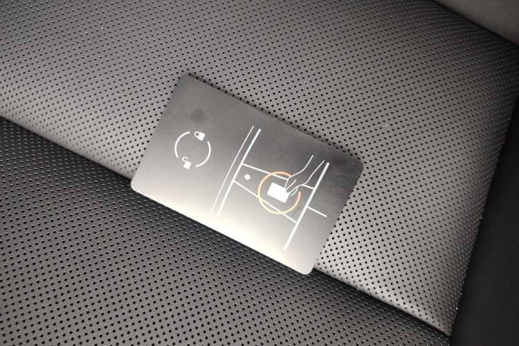 Used Tesla Model Y 2025 Updated Version Long-Range All-Wheel Drive
