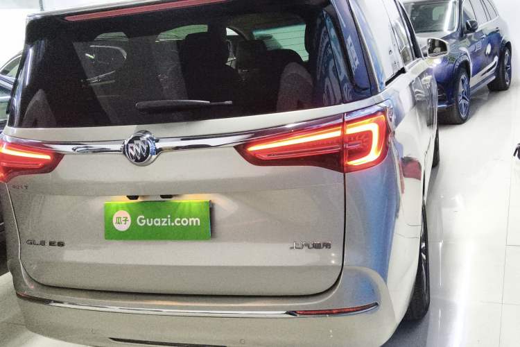 Used Buick GL8 2023 ES Lu Zun Deluxe Model