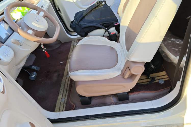 Used Bestune Pony 2026 Model 222km Shining Horse