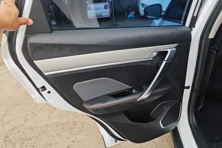 Used Geely Auto Coolray 2023 1.5T DCT Platinum Edition
