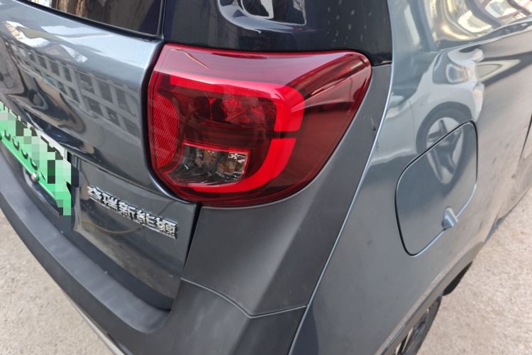 Used Chery Little Ant 2022 Sweet Pink Edition Half-Sugar Version Lithium Iron Phosphate 29.2 kWh 30 kW 301 km
