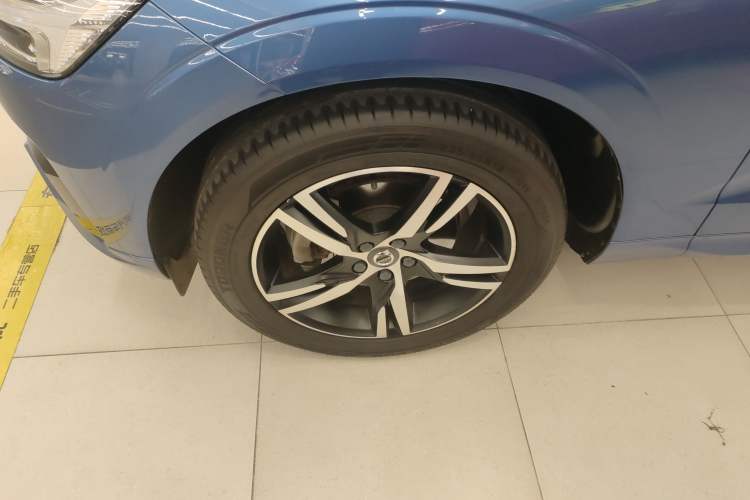 Used Volvo XC60 2020 T5 4x4 Smart & Dynamic Sport Edition
