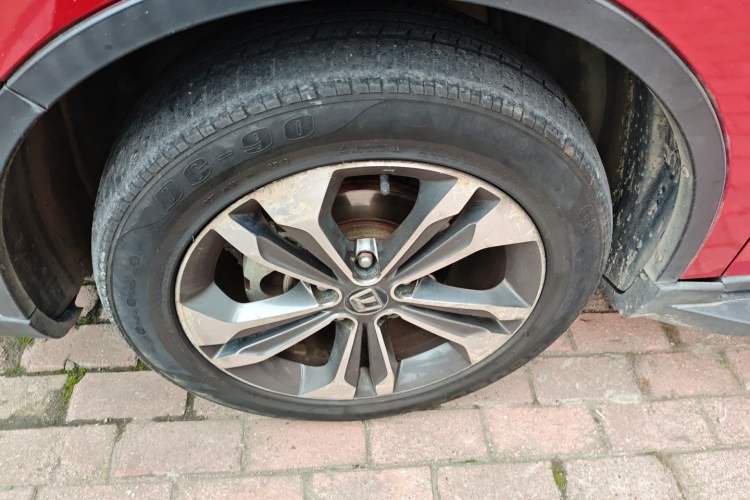 Used Luxgen U6 SUV 2015 1.8T Fashion Edition
