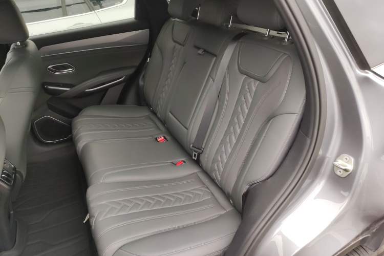 Used BYD Song L DM-i 2025 Intelligent Driving Version 160 km Beyond-Range Type