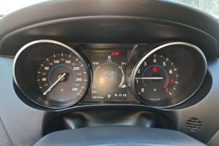 Used Jaguar F-PACE 2016 2.0T Two-Wheel Drive Urban Luxury Edition
