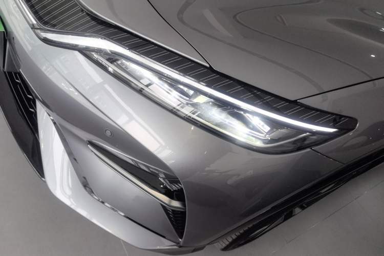 Used BYD Song L EV 2025 662 km Ultra-Range Version
