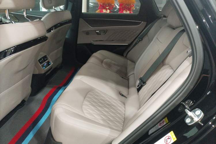 Used BYD Han 2023 DM-i Champion Edition 121KM Prestige Model