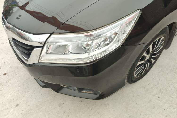 Used Honda Crider 2013 1.8L automatic comfort version
