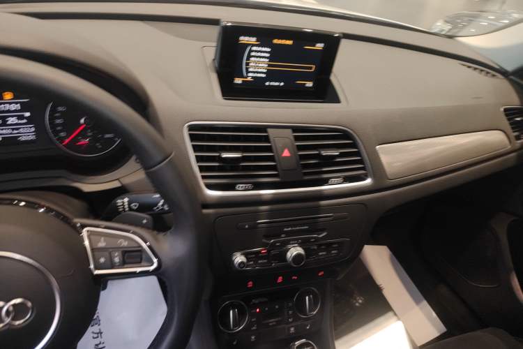 Used Audi Q3 2018 30th Anniversary Edition 35 TFSI Sport Edition
