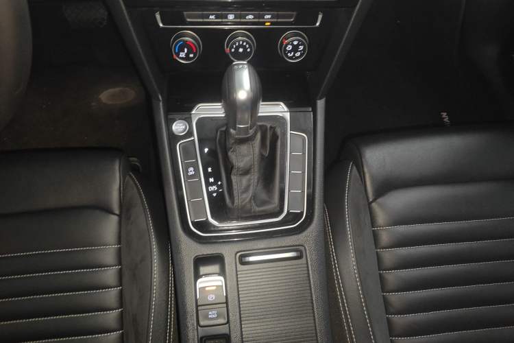 Used Volkswagen Magotan 2020 280TSI DSG Comfort Edition
