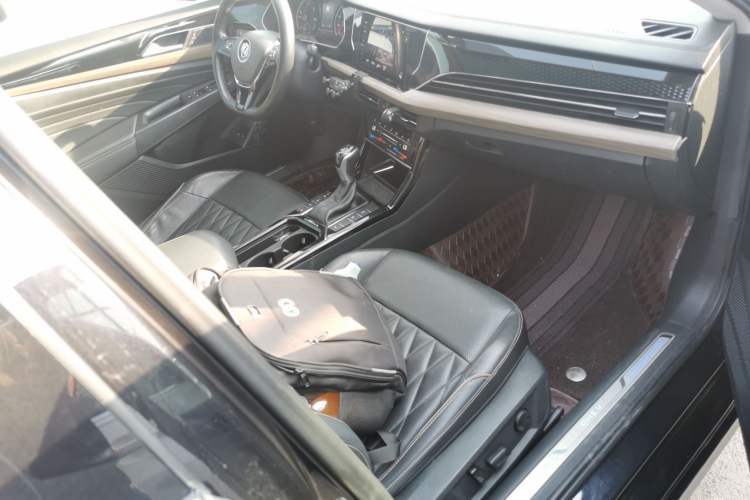 Used Volkswagen Passat New Energy 2020 430 PHEV Hybrid Luxury Edition China VI Standard
