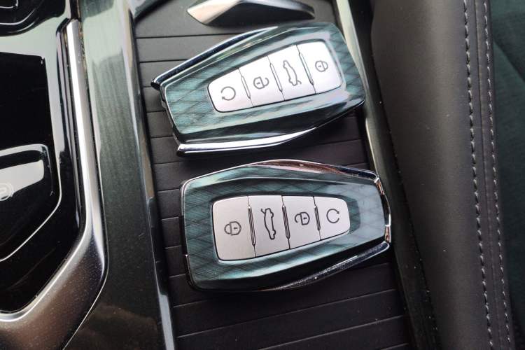 Used Geely Auto Monjaro L 2021 2.0TD DCT EVO Two-Wheel Drive Smart Luxury Version