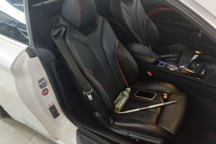 Used BMW 4 Series 2014 420i Convertible Sports Design Package
