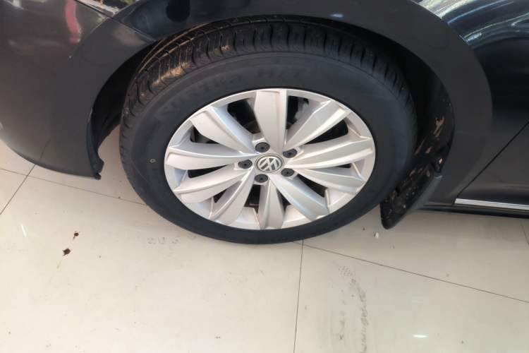 Used Volkswagen Passat 2019 330TSI Elite Edition China VI
