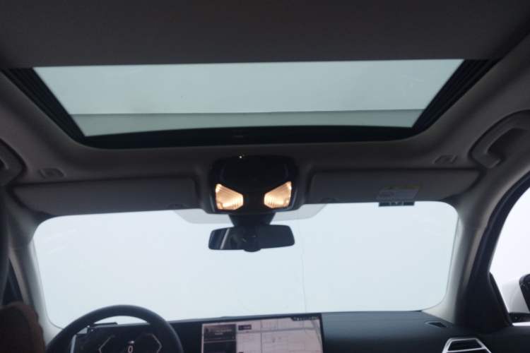 Used BMW 3 Series 2025 325Li M Sport Package
