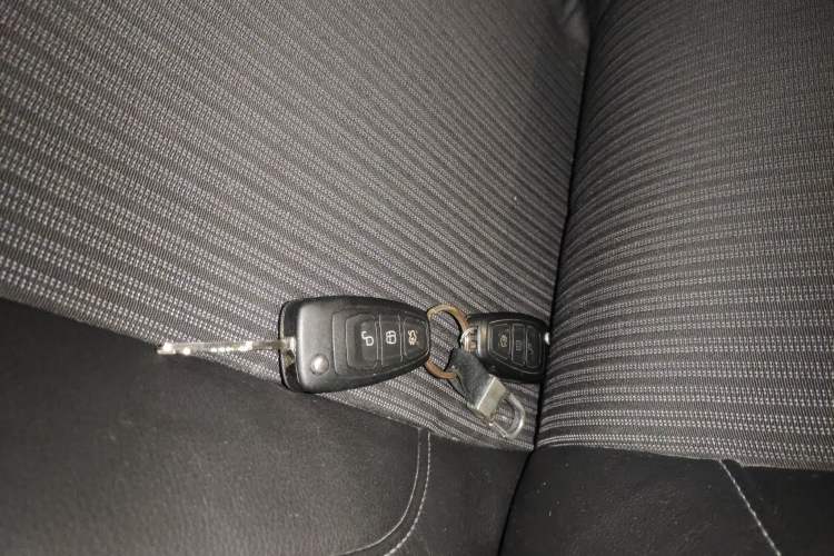 Used Ford Focus 2012 Sedan 1.6L Manual Fashion Edition
