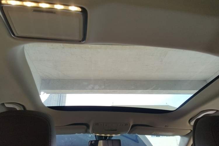 Used Mercedes-Benz E-Class 2023 Updated E 300 L Fashion Edition
