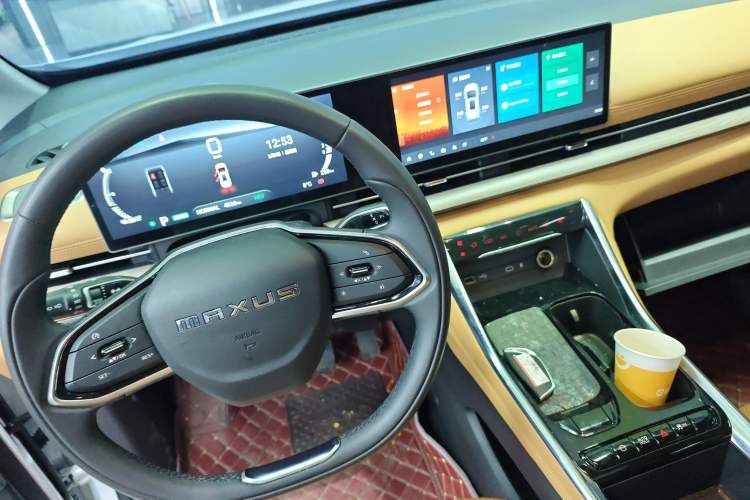 Used SAIC MAXUS Maxus G50 PHEV 2025 Leading Edition