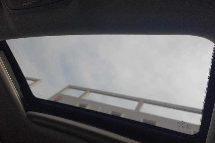 Used Honda Elysion 2019 2.0L Hybrid Luxury Edition