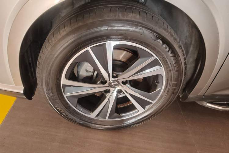 Used Lexus RX 2023 350h Two-Wheel Drive Enjoyment Version
