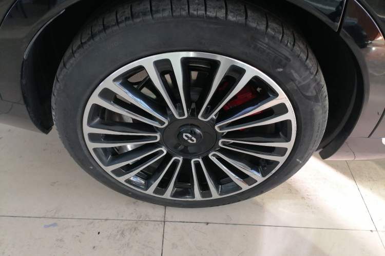 Used Hima AITO M9 2024 Range-Extended Ultra Version 42 kWh 6-Seater Model
