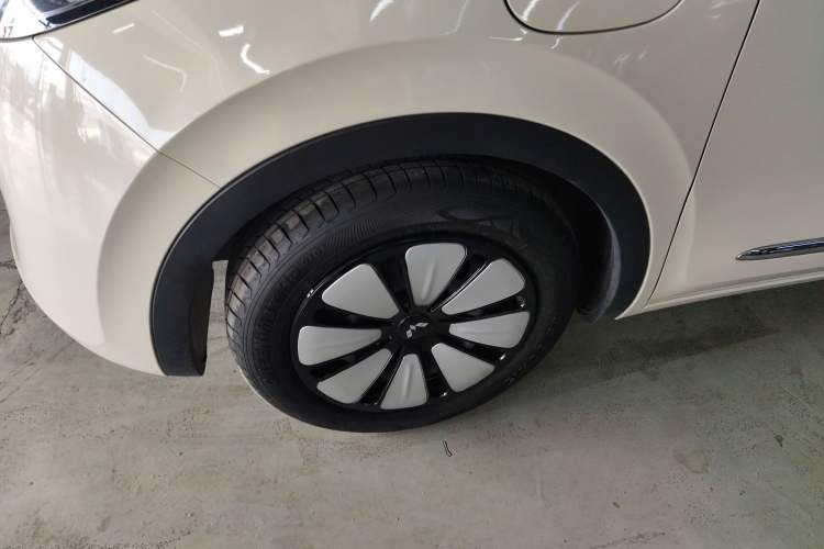 Used Wuling Bingo 2023 333 km Enjoyment Version
