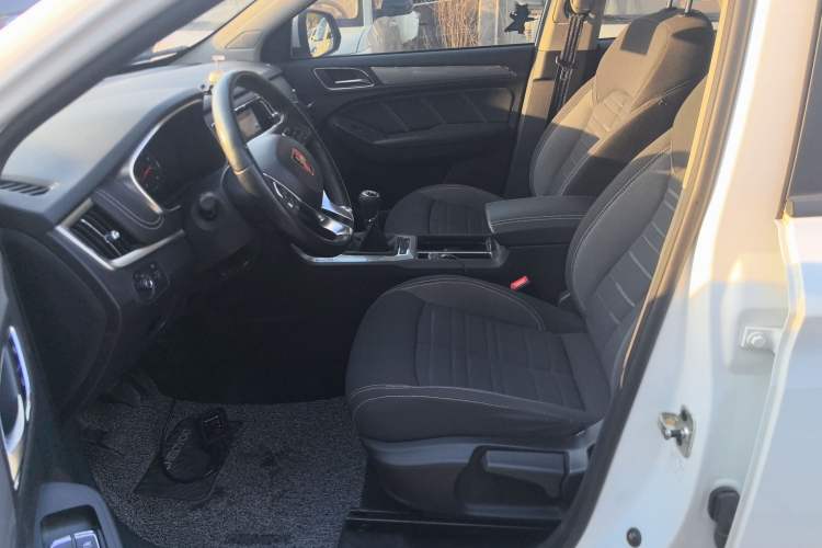 Used Roewe RX5 2020 20T Manual 4G Connect Million Edition
