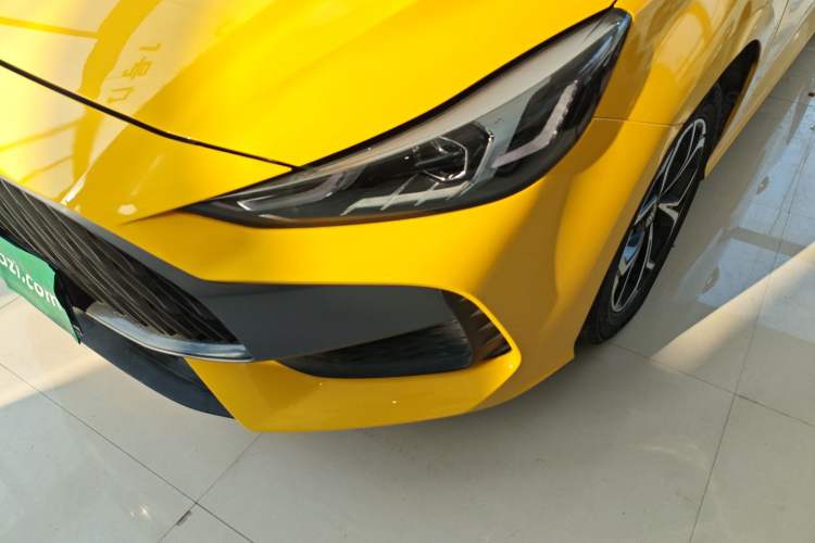 Used MG 5 2022 180 DVVT CVT Youth Luxury Edition
