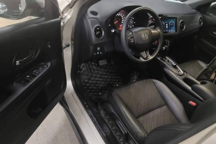 Used Honda XR-V 2017 1.8L EXi CVT Comfort Version
