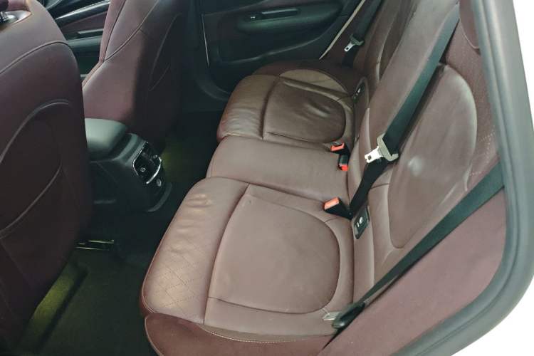 Used  Clubman 2016 Revised Version 1.5T COOPER Connoisseur Edition
