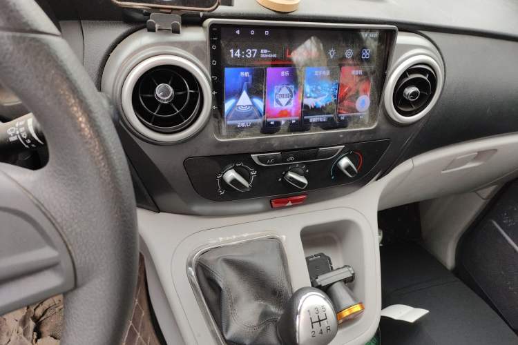 Used JAC Refine M3 2022 PLUS IKEA High-Power Version 1.5T Comfort Model
