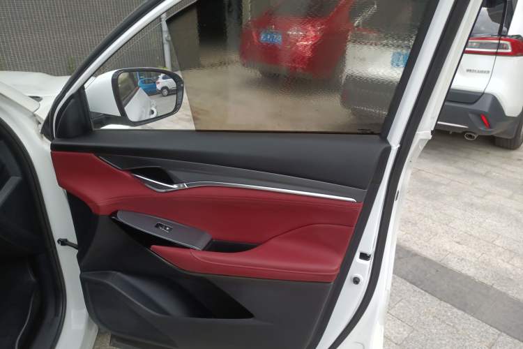 Used Changan CS75 PLUS 2022 Classic Edition 1.5T Automatic Pioneer Model
