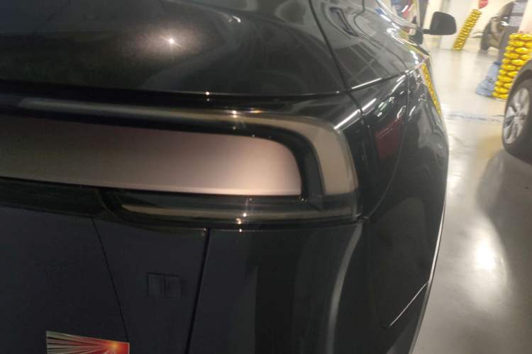 Used Tesla Model Y 2025 Long-Range All-Wheel Drive First Edition
