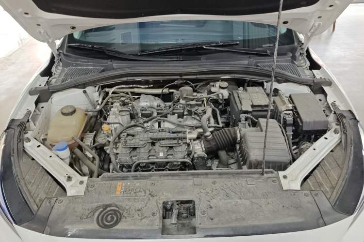 Used MG 5 2023 180 DVVT CVT Luxury Edition
