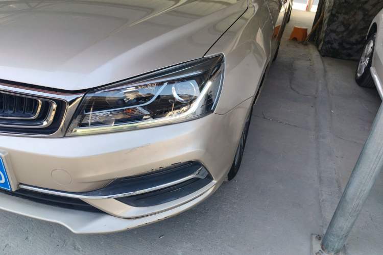 Used Geely Auto Emgrand 2018 1.5L Manual Upward Connect Edition
