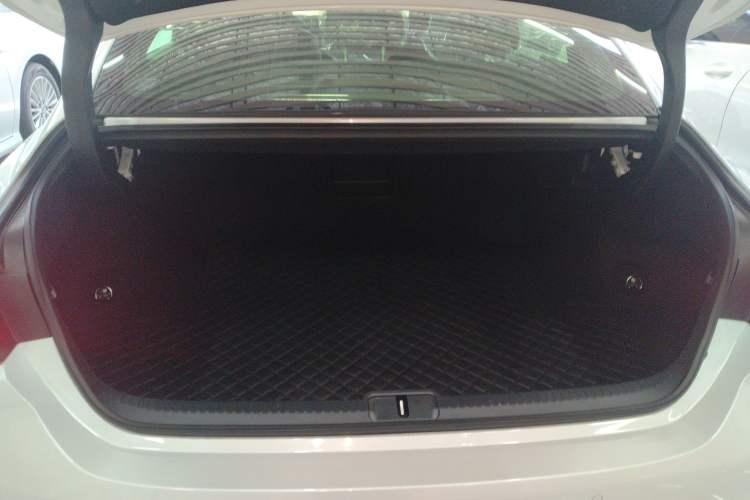 Used Lexus ES 2025 200 Premium Edition
