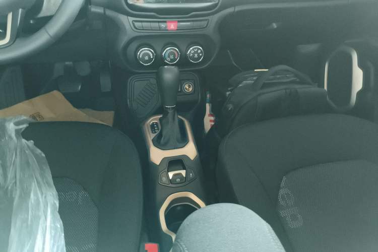 Used  Renegade 2017 180T Automatic High-Energy Version
