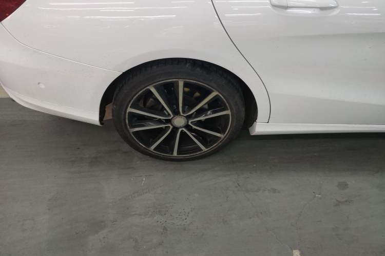 Used Mercedes-Benz CLA 2015 CLA 200
