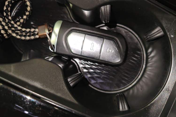 Used VOYAH FREE 2021 Four-Wheel Drive All-Electric First Edition Commemorative Edition Exclusive Luxury Package
