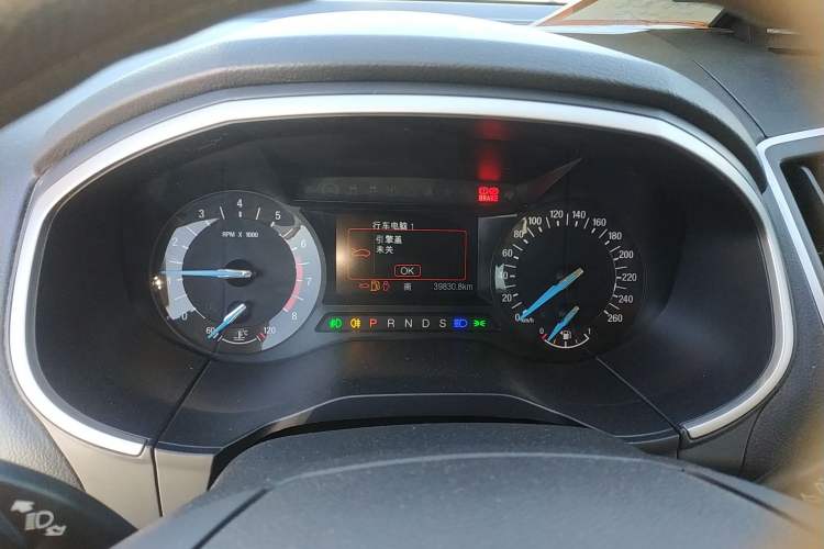 Used Ford Edge 2018 EcoBoost 245 Two-Wheel-Drive Titanium 5-Seater China VI Standard
