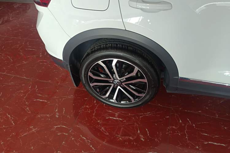 Used Volkswagen T-ROC 2022 280TSI DSG Two-Wheel Drive Elite PLUS
