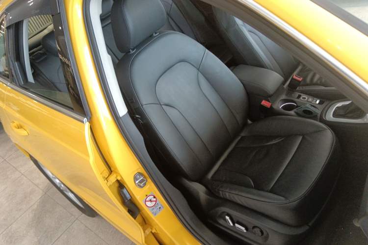 Used Audi Q3 2017 30 TFSI Fashion Model
