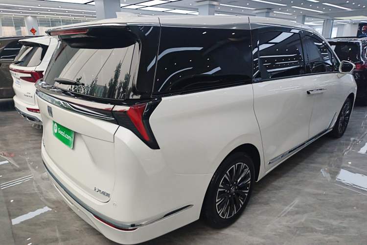 Used Buick GL8 2025 Lu Zun Smart Enjoyment Edition